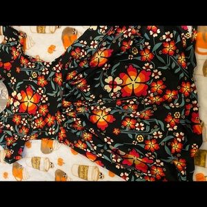 Lularoe dress with pockets!